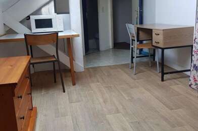 Appartement 1 pièces 330 €