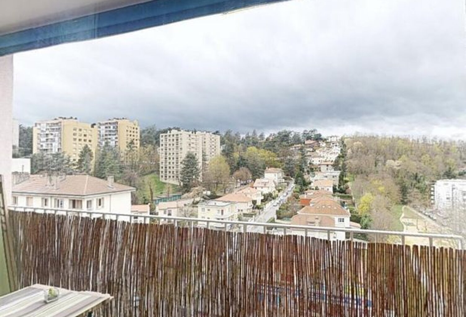 Appartement de 80m2 à louer sur Saint-Étienne — photo 1