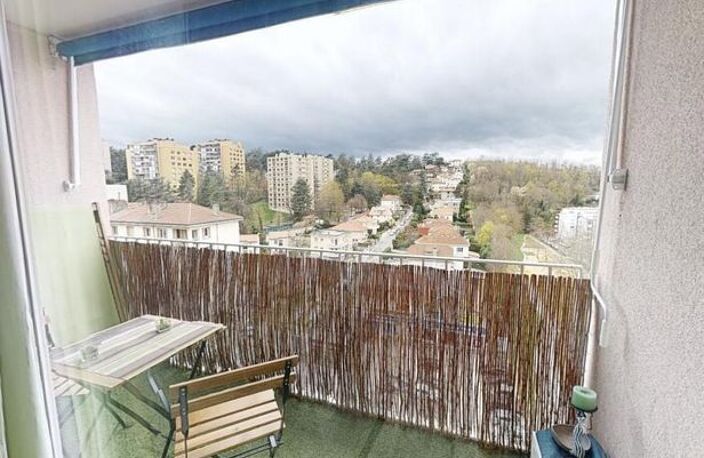 Appartement de 80m2 à louer sur Saint-Étienne — photo 3