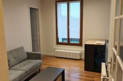 Appartement 2 pièces 1050 €
