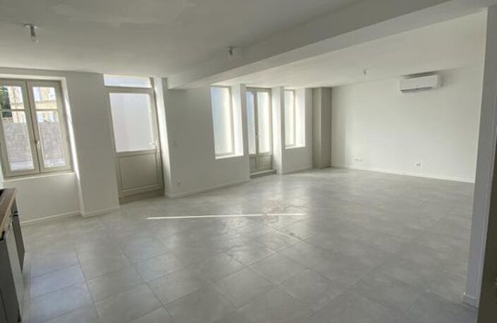 Maison de 120m2 à louer sur Cherves-Richemont — photo 2