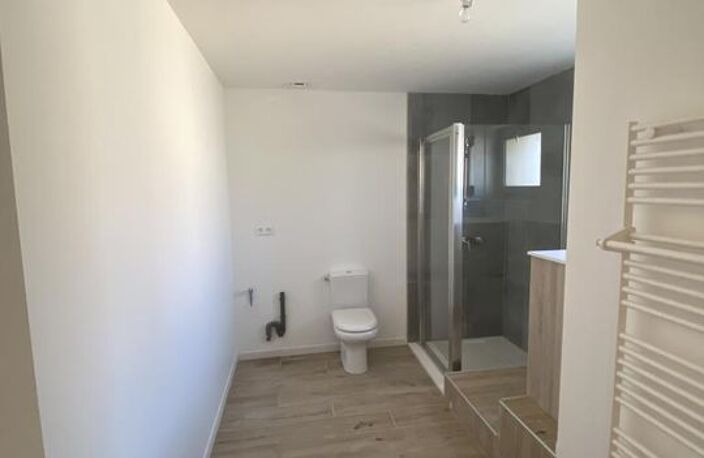Maison de 120m2 à louer sur Cherves-Richemont — photo 4