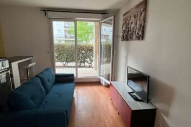 Appartement 1 pièces 890 €