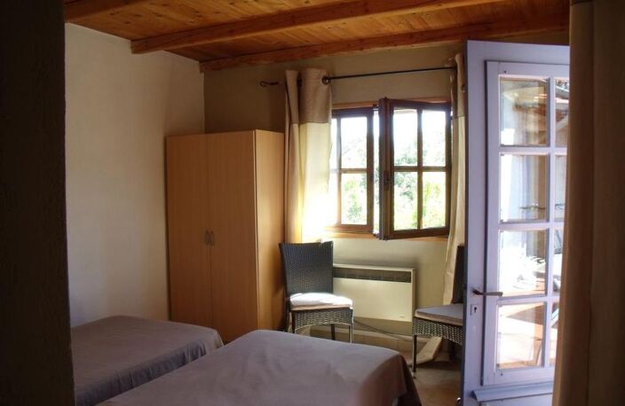 Maison de 80m2 à louer sur Collias — photo 3