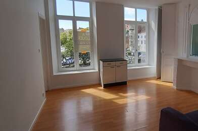 Appartement 3 pièces 590 €