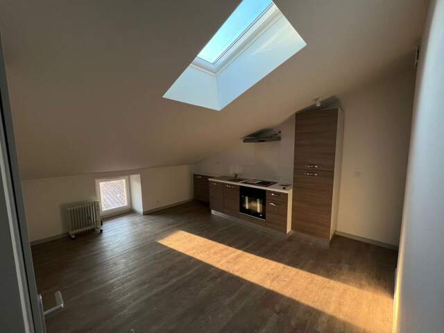 Appartement de 57m2 à louer sur Nontron — photo du bien