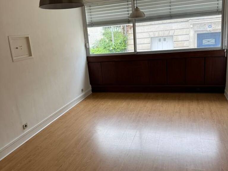 Appartement de 78m2 à louer sur Bordeaux — photo 1