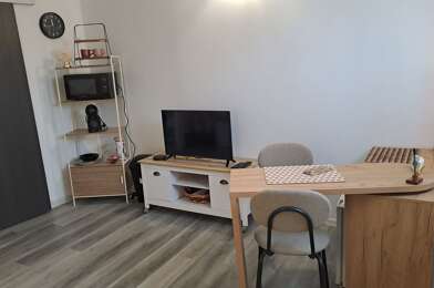 Appartement 1 pièces 490 €