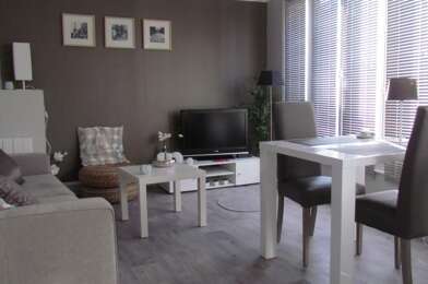 Appartement 4 pièces 860 €