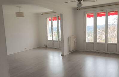 Appartement de 81m2 à louer sur Grasse — photo du bien