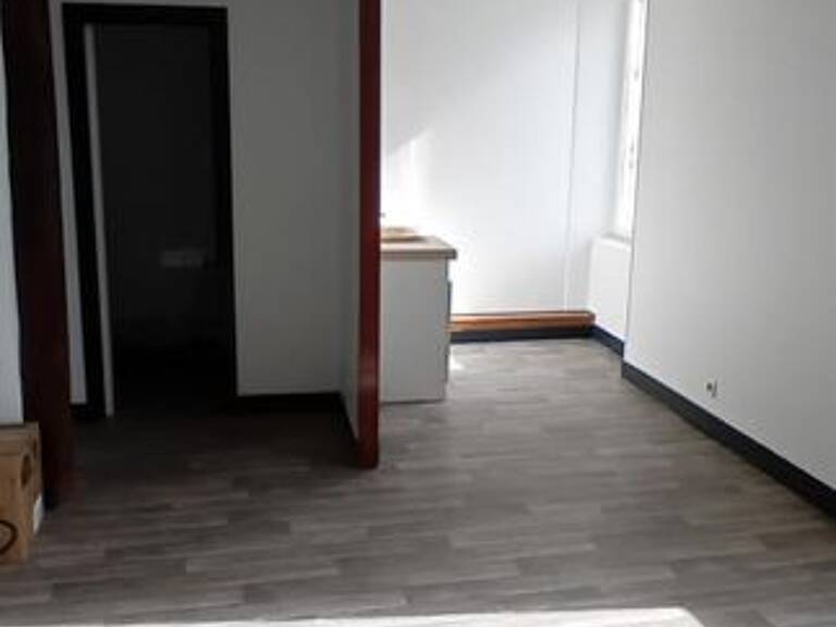 Appartement de 45m2 à louer sur Châlus — photo 1
