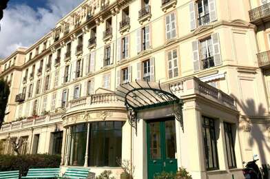 Appartement 1 pièces 700 €