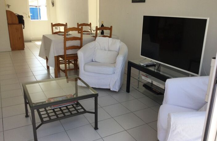Maison de 85m2 à louer sur Dolus-d'Oléron — photo 4