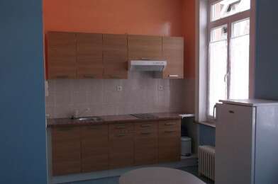 Appartement 1 pièces 700 €