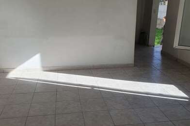 Maison 3 pièces 1100 €