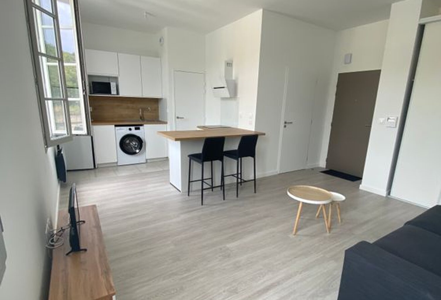 Studio de 30m2 à louer sur Le Palais — photo 1