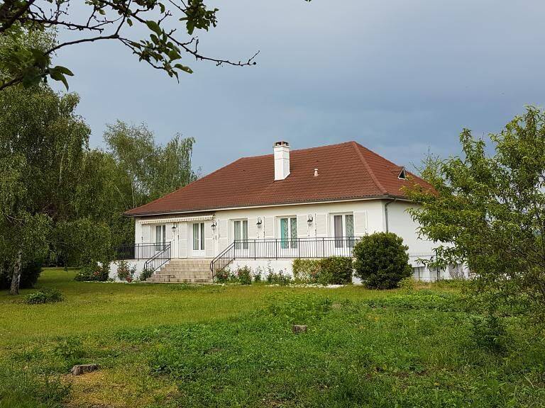 Maison de 170m2 à louer sur Domérat — photo 1