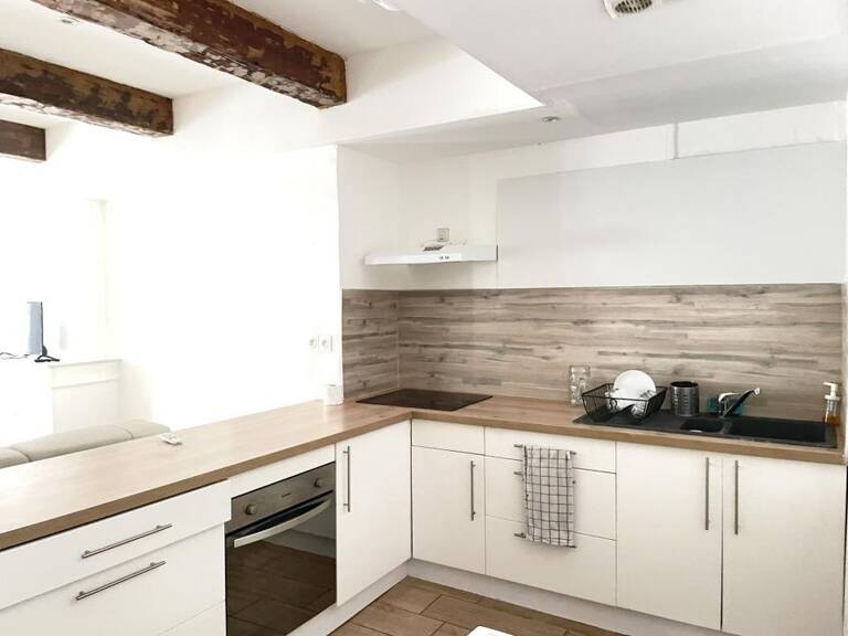 Appartement de 95m2 à louer sur Marseille 01 — photo 1