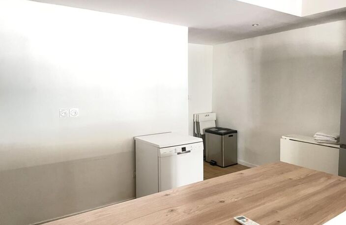 Appartement de 95m2 à louer sur Marseille 01 — photo 5