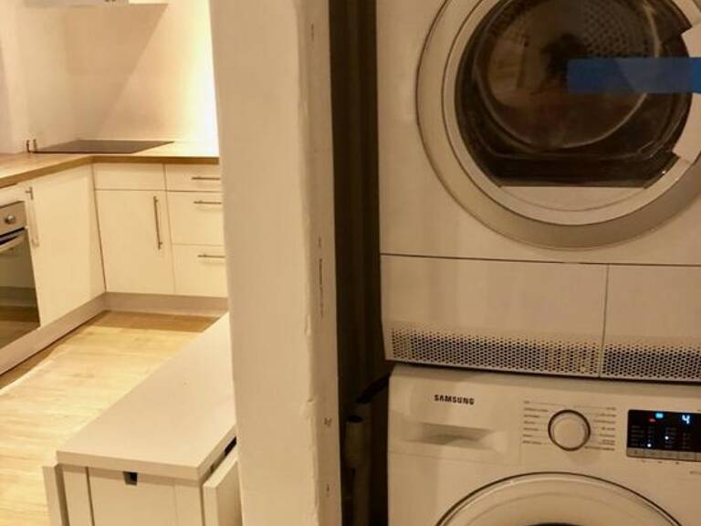 Appartement de 95m2 à louer sur Marseille 01 — photo 1