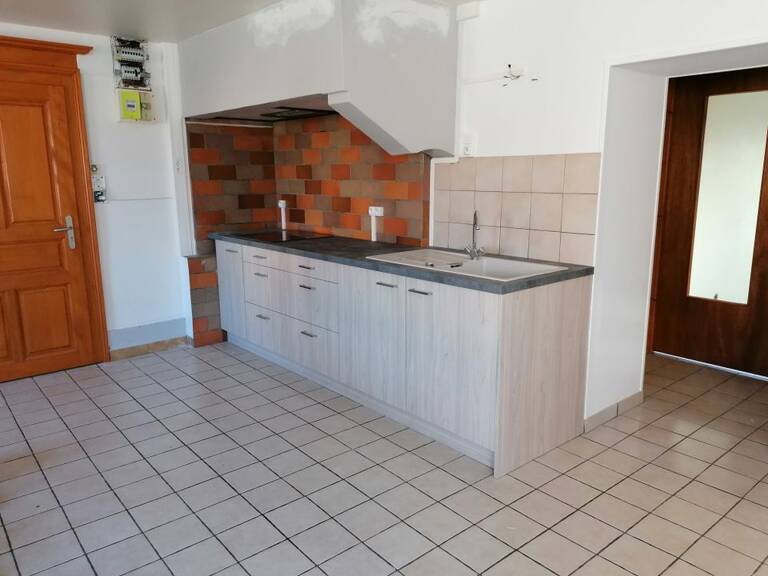 Appartement de 51m2 à louer sur Mélisey — photo 1