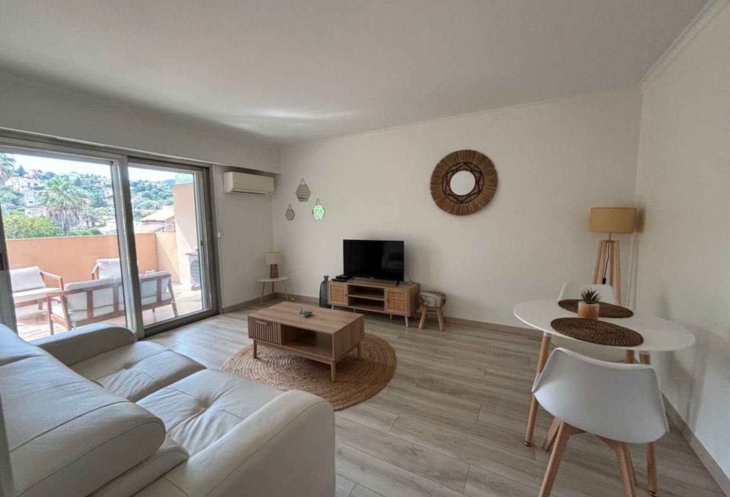 Studio de 30m2 à louer sur Mandelieu-la-Napoule — photo 1