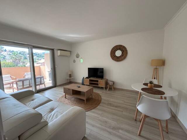 Studio de 30m2 à louer sur Mandelieu-la-Napoule — photo du bien