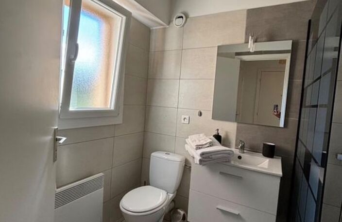 Studio de 30m2 à louer sur Mandelieu-la-Napoule — photo 4