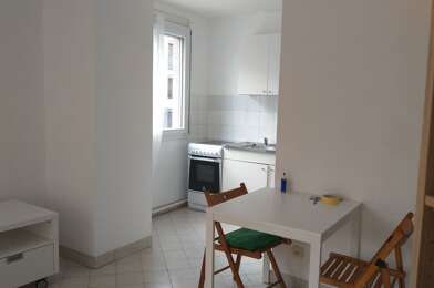 Appartement 1 pièces 750 €