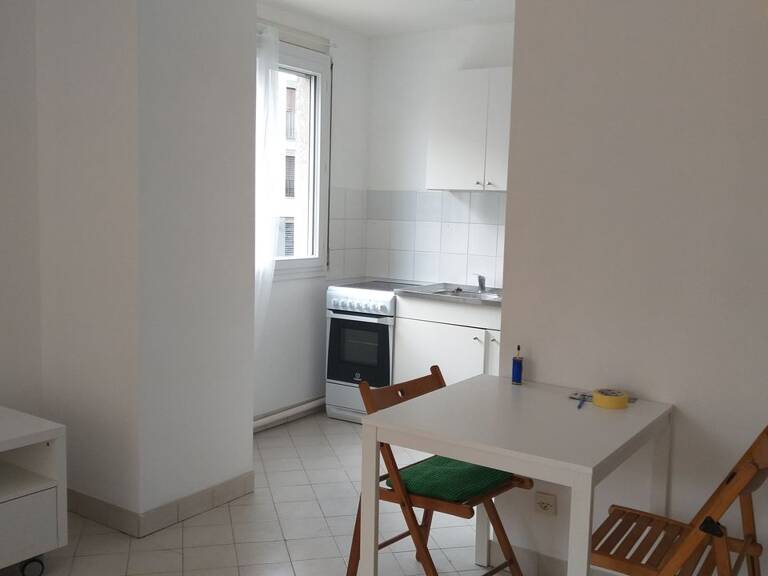 Studio de 30m2 à louer sur Lyon 07 — photo 1