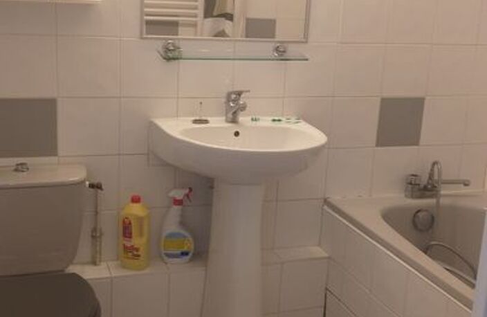 Studio de 30m2 à louer sur Lyon 07 — photo 2