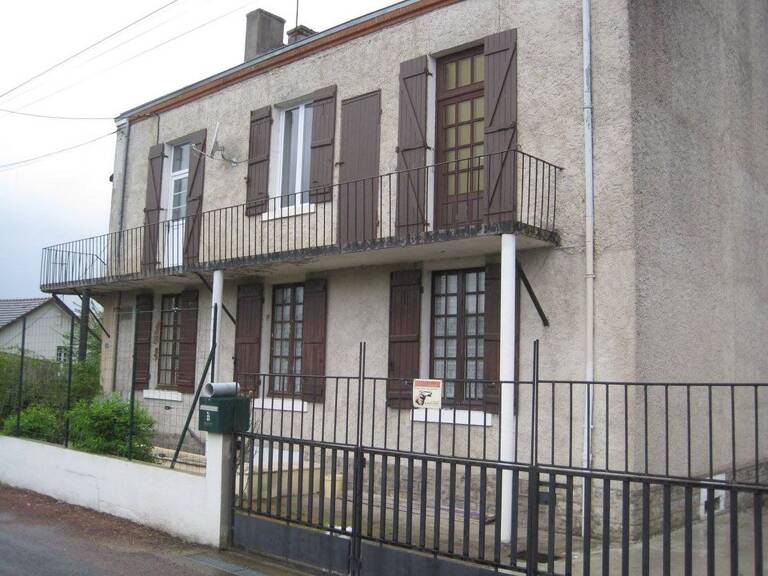 Appartement de 90m2 à louer sur Montceau-les-Mines — photo 1