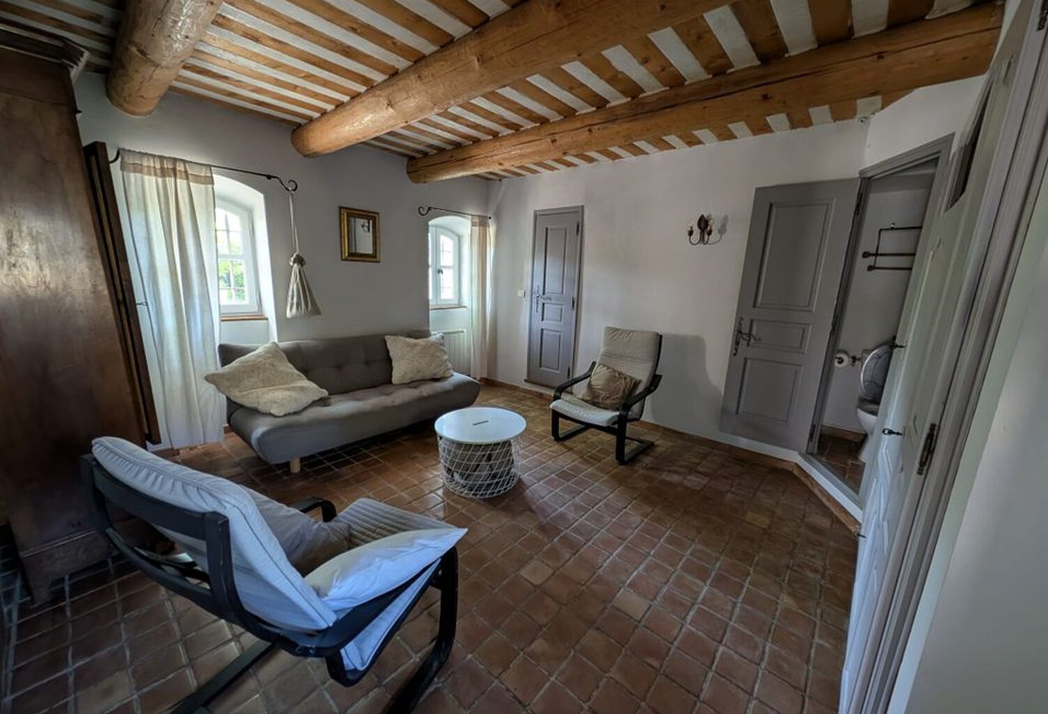 Maison de 80m2 à louer sur Grans — photo 1
