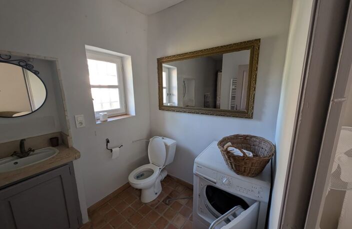 Maison de 80m2 à louer sur Grans — photo 4
