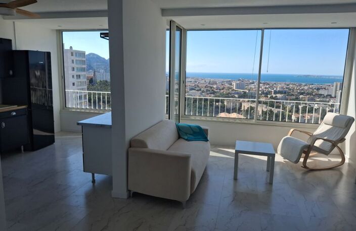 Appartement de 90m2 à louer sur Marseille 09 — photo 2