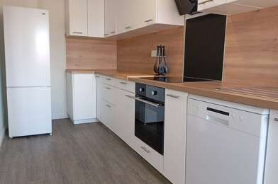 Appartement 4 pièces 1030 €