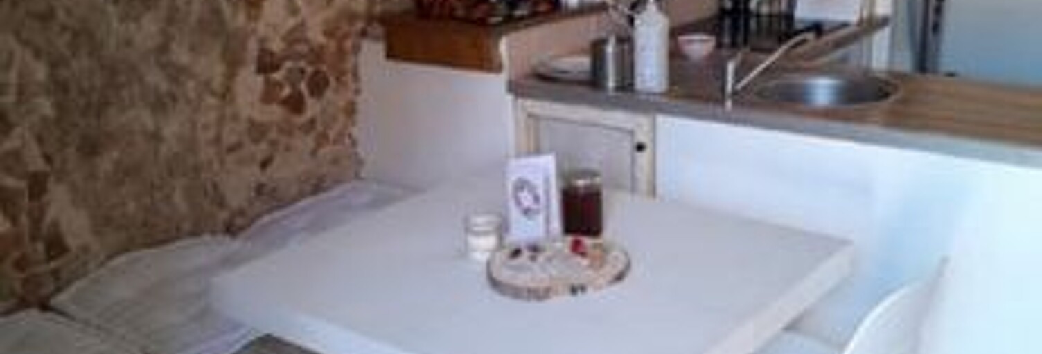 Appartement 2 Pièces 40 m² à louer à Coursegoules (06140)