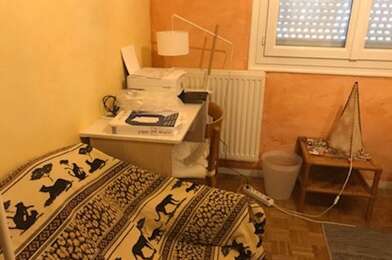 Appartement 1 pièces 360 €