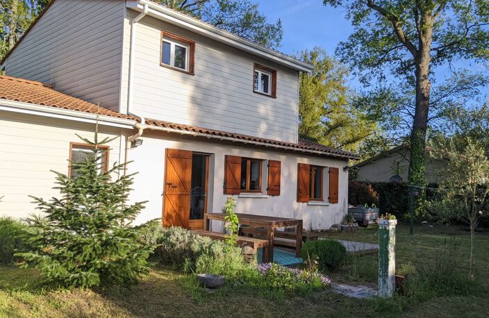 Maison de 120m2 à louer sur Castelnau-de-Médoc — photo 2