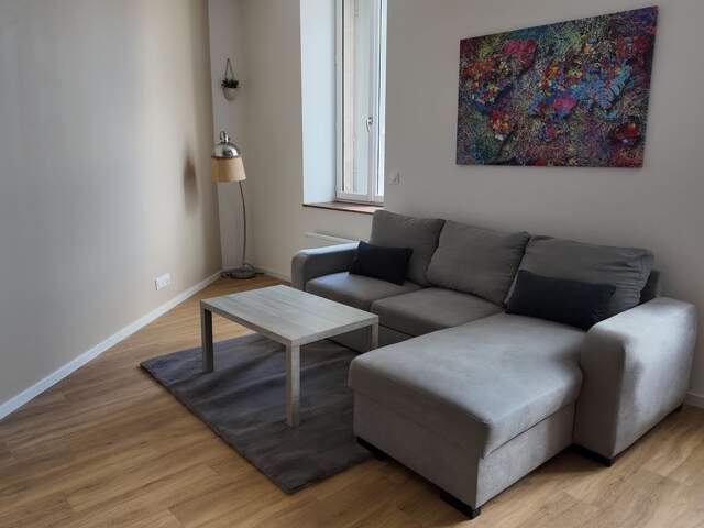 Appartement de 60m2 à louer sur Saint-Jean-d'Angély — photo du bien