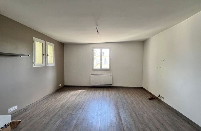 Appartement de 52m2 à louer sur Le Raincy — photo 2