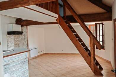 Appartement 3 pièces 750 €