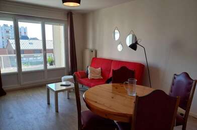 Appartement 2 pièces 700 €