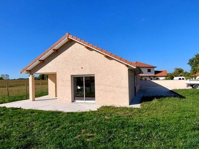Maison de 120m2 à louer sur Saint-Didier-de-la-Tour — photo du bien