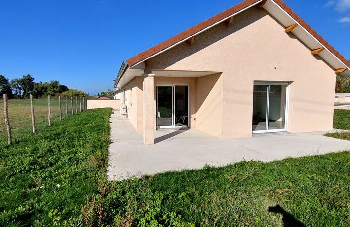 Maison de 120m2 à louer sur Saint-Didier-de-la-Tour — photo 3