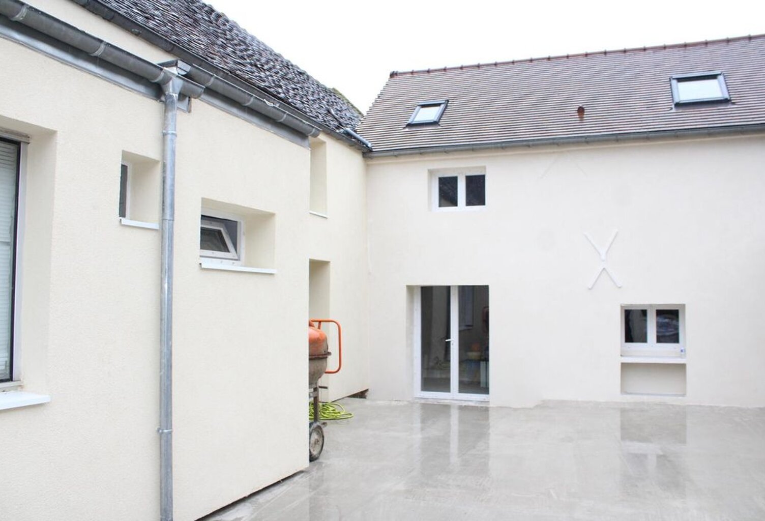 Maison de 70m2 à louer sur Pont-sur-Yonne — photo 1