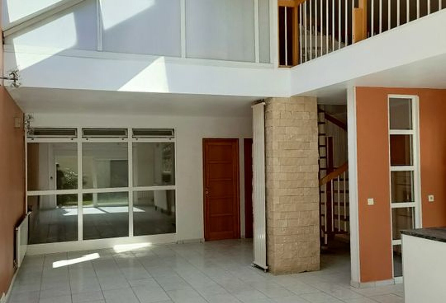 Maison de 110m2 à louer sur Valenciennes — photo 1