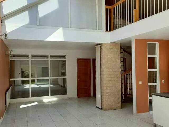 Maison de 110m2 à louer sur Valenciennes — photo du bien