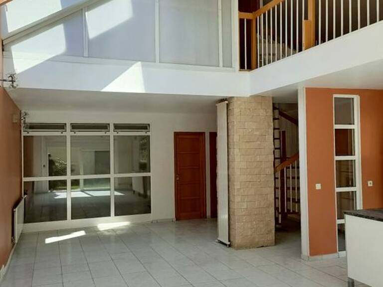 Maison de 110m2 à louer sur Valenciennes — photo 1