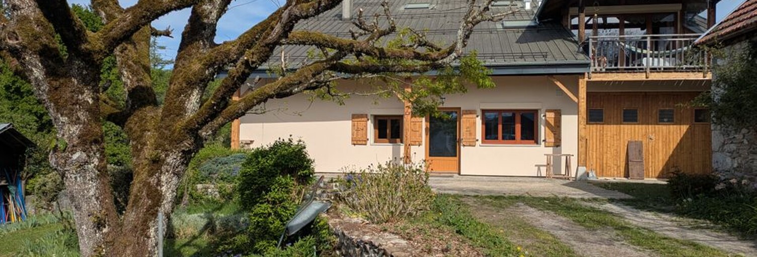 Appartement 5 Pièces 97 m² à louer à Mieussy (74440)